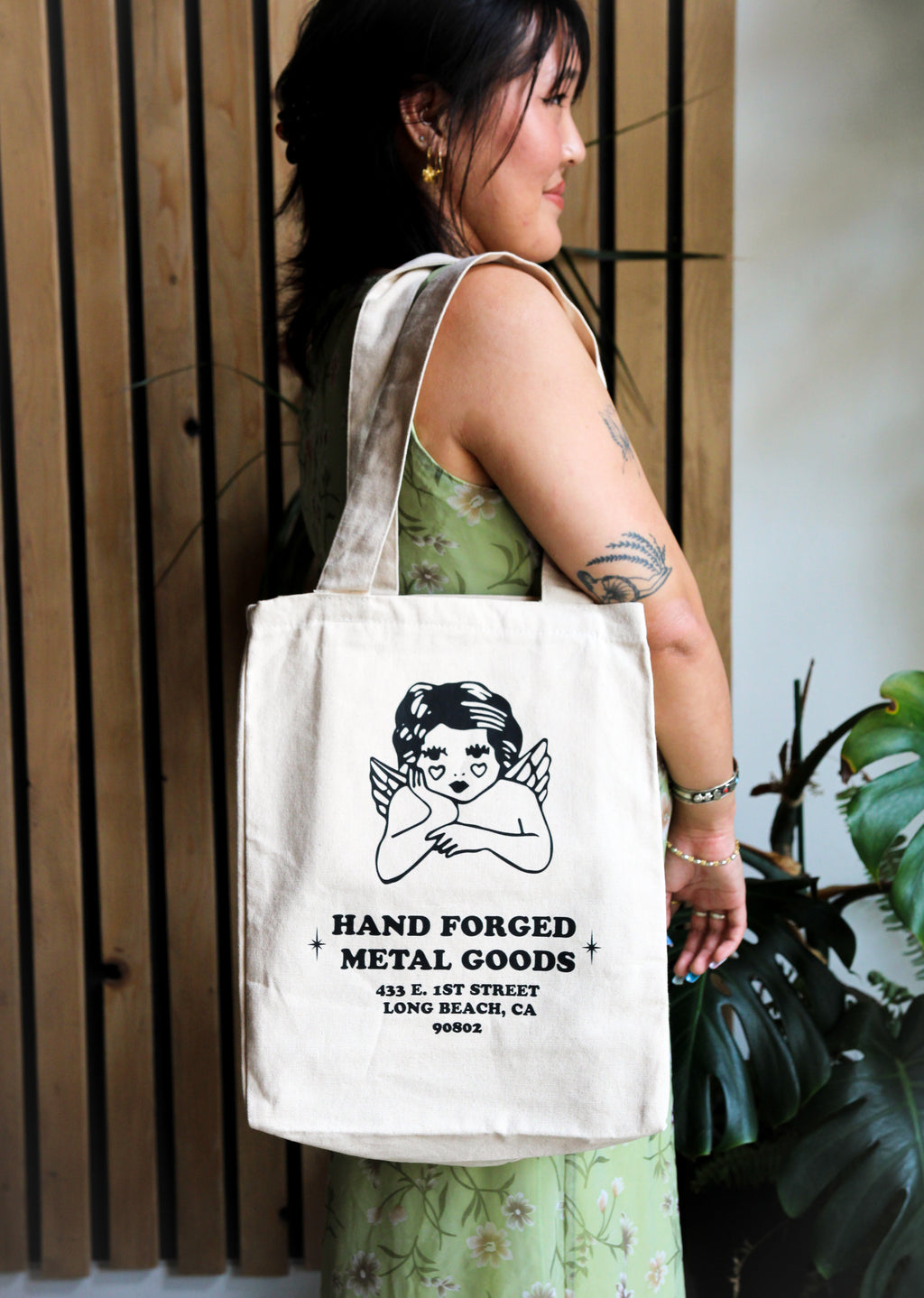 HB Metal Tote