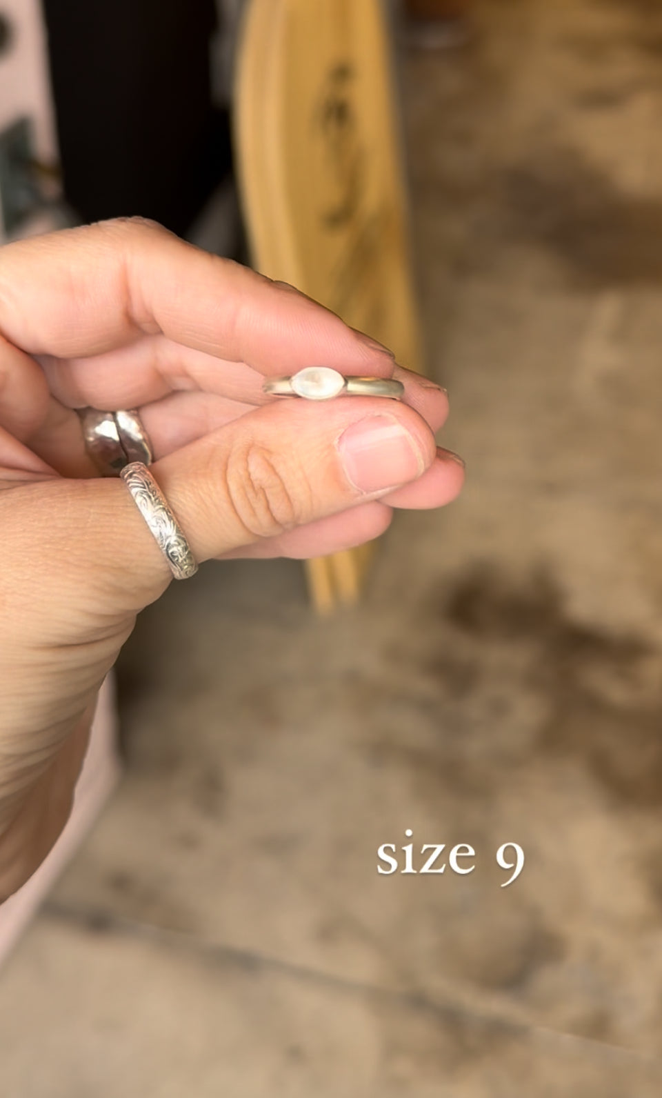 rainbow moonstone size 9