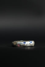 Load image into Gallery viewer, Recycled Sterling Silver Gemmy Freeform Ring Size 5
